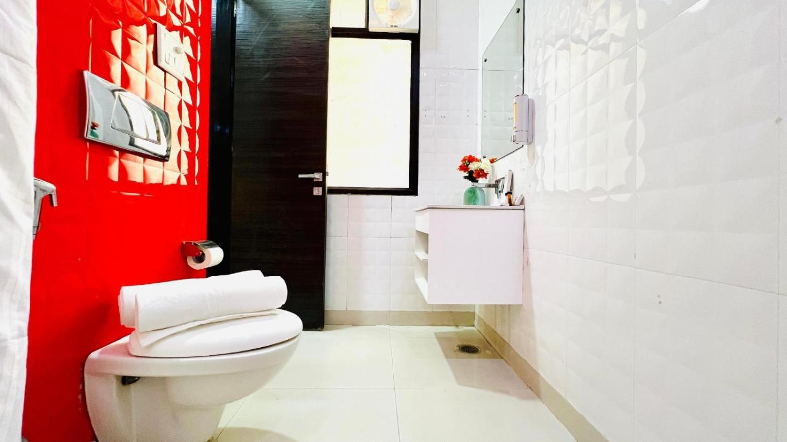 Apartment Bluo - Dlf Cybercity Gurgaon