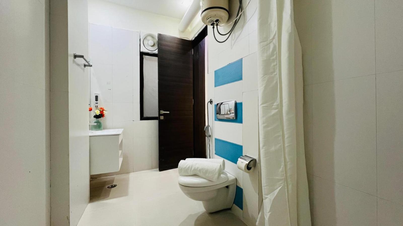 Apartment Bluo - Dlf Cybercity *