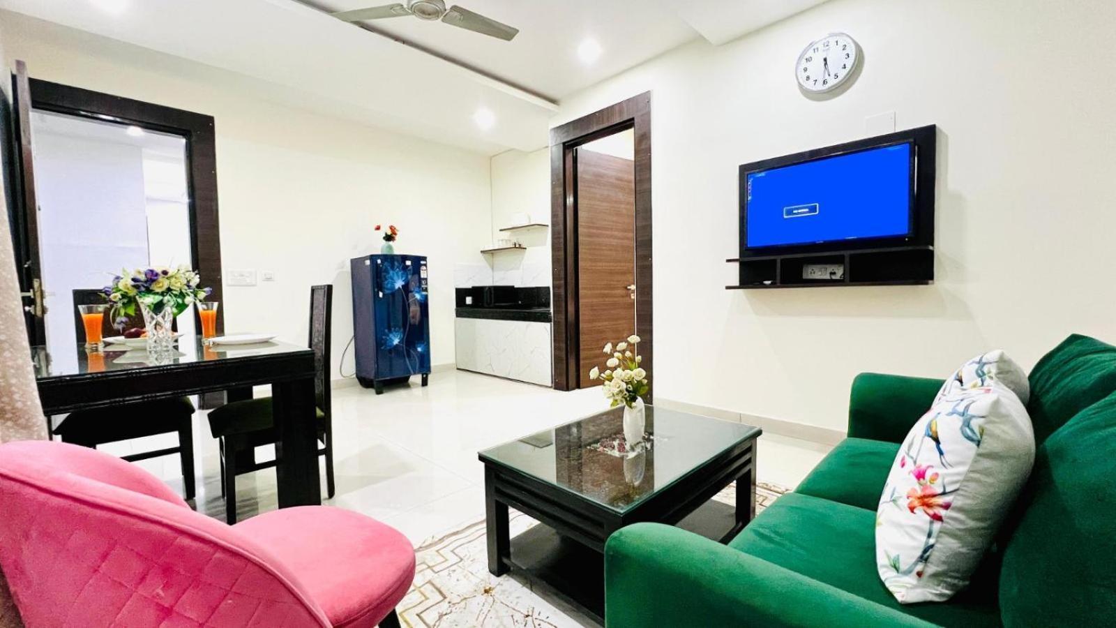 Apartment Bluo - Dlf Cybercity Gurgaon