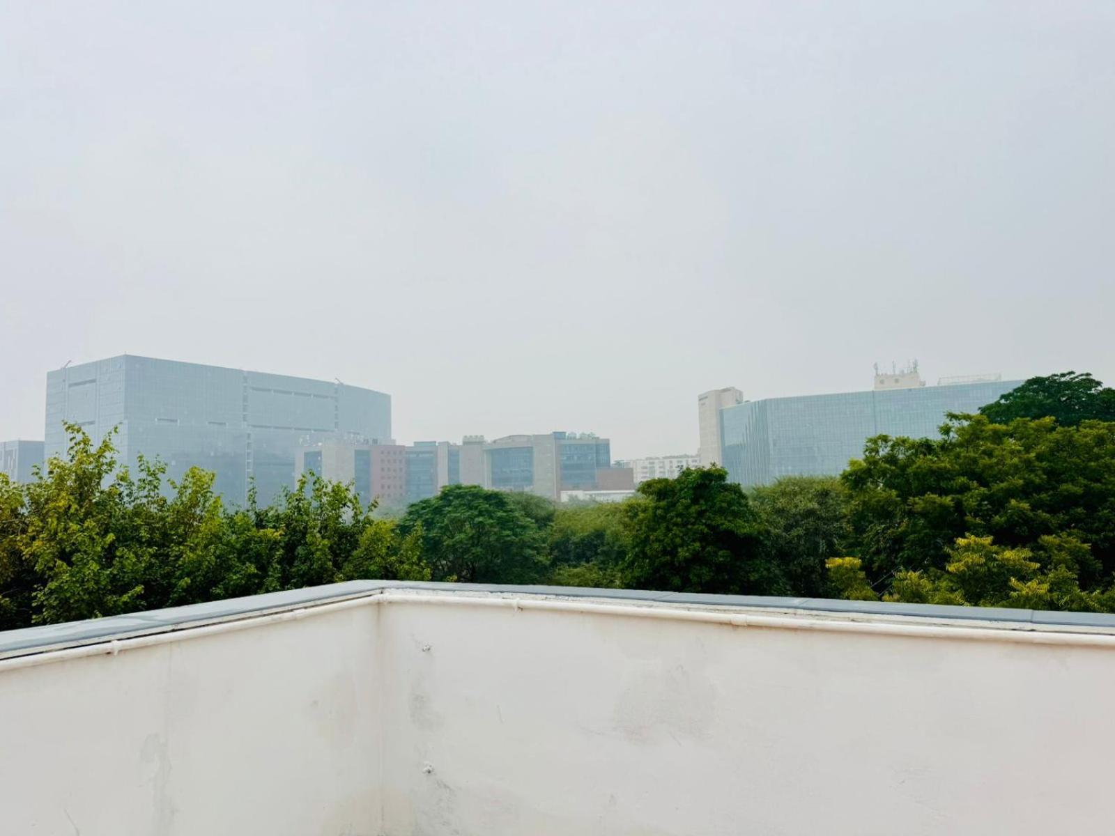 Apartment Bluo - Dlf Cybercity