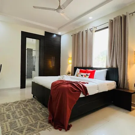Bluo Stays - Dlf Cybercity Gurgaon Exterior photo